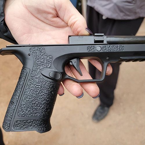 Range Day report is up in the Depot. Seen here is the return of @archonfirearms thanks to @ptrindustries