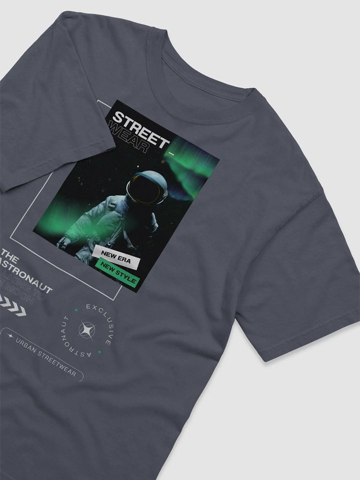 Astronaut Street Style T-Shirt product image (26)