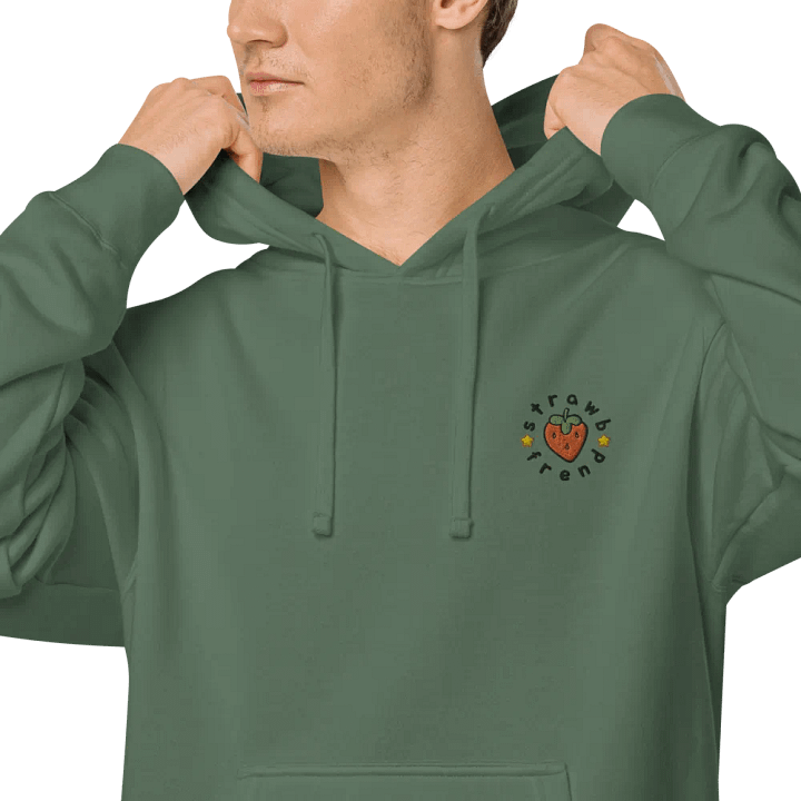 the berry hoodie product image (1)