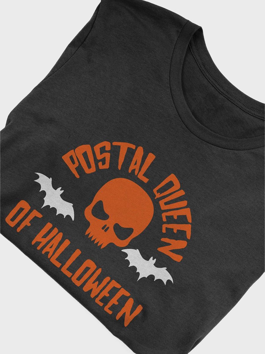 POSTAL QUEEN TEE POSTAL WORKER HALLOWEEN product image (20)
