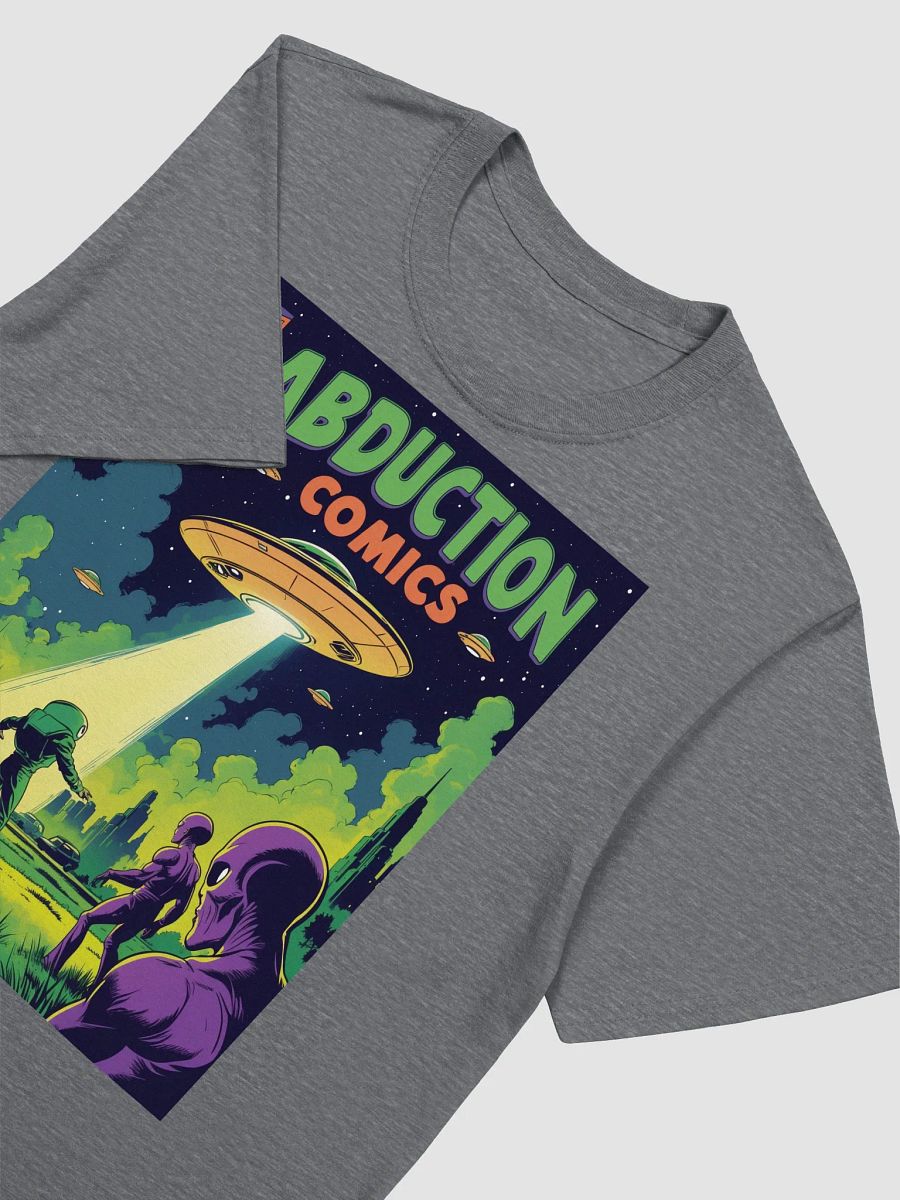 1970s Sci-Fi Comic T-Shirt – Retro Alien Abduction Art product image (48)