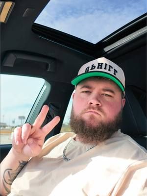 My drive to Dallas-Fort Worth for Lootfest 2025, shot on the Osmo Pocket 3. #lootfest2025 #minivlog #trip #osmopocket3 #uphillbattle #lexus #travel #travelvlog 