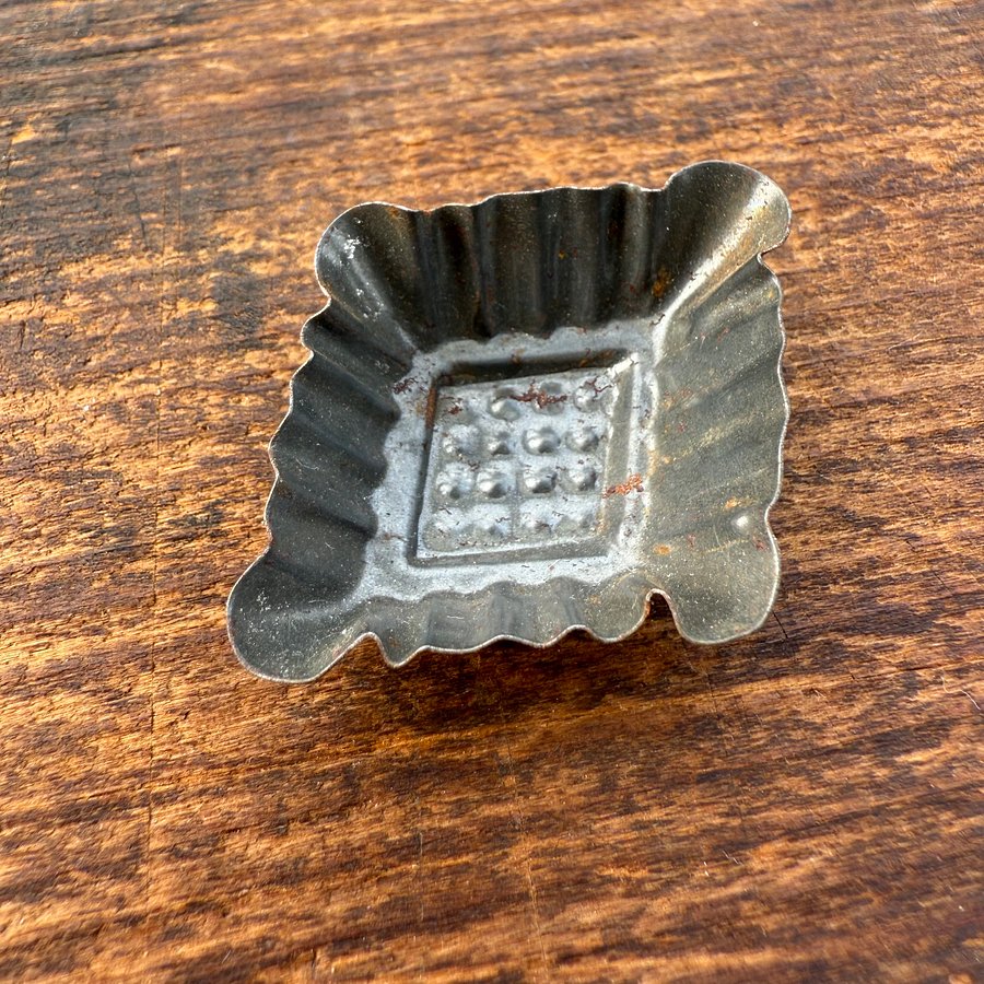 🎎 Vintage Japanese Candy Molds – Mid-20th Century – Japan Antique Roadshow product image (4)