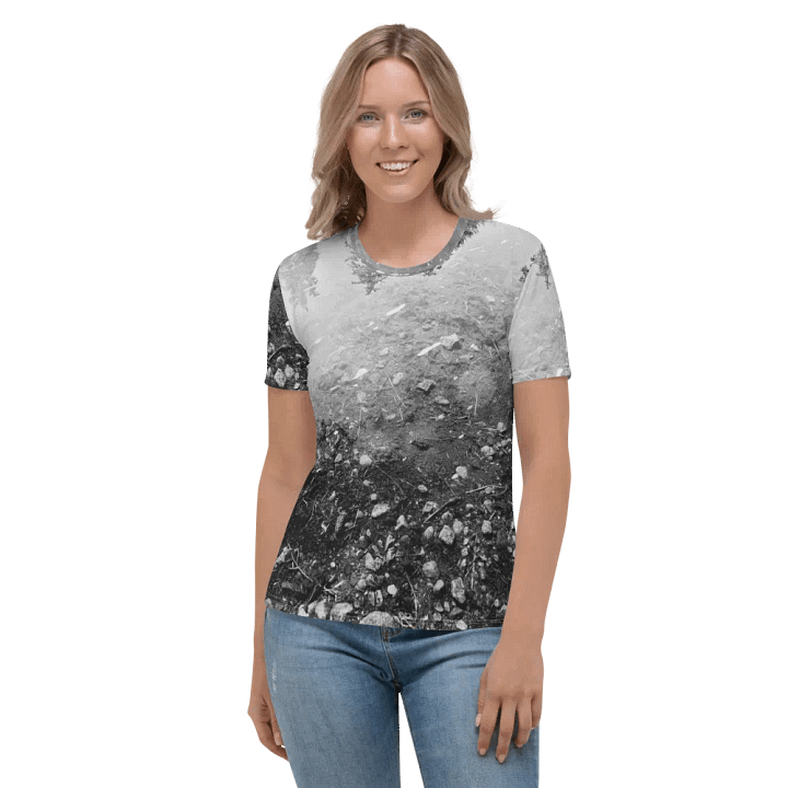 Take a mental break and recharge your batteries. Women's T-shirt product image (2)