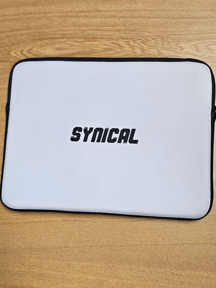 Synical Laptop/Macbook Case product image (2)