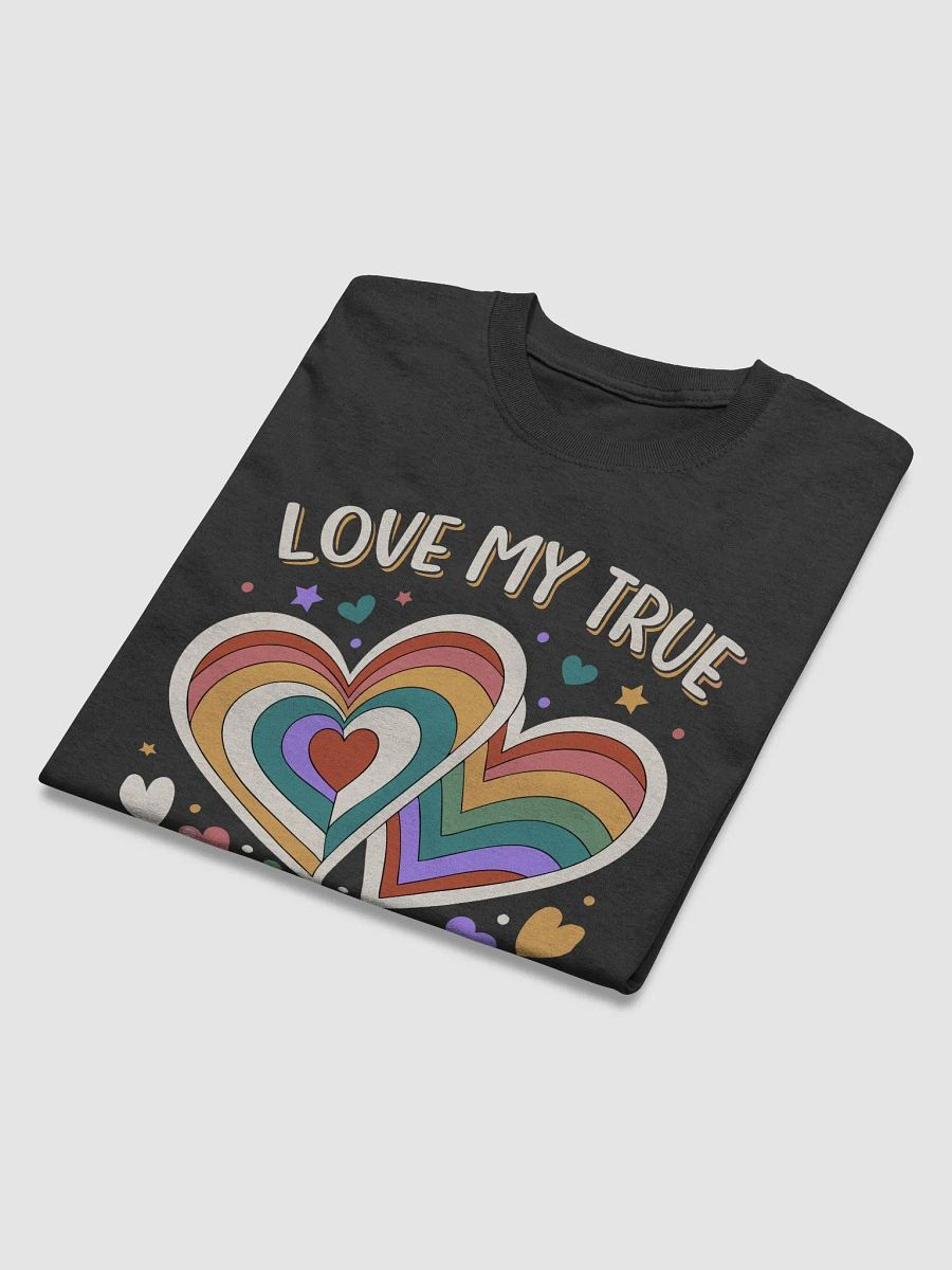 Love My True Colors Rainbow Heart T-Shirt | Retro Pride Graphic Tee | Inclusive Fashion Statement product image (3)
