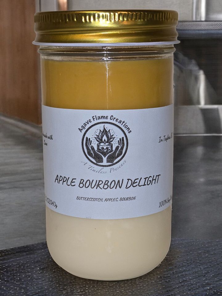 Apple Bourbon Delight 8OZ product image (1)