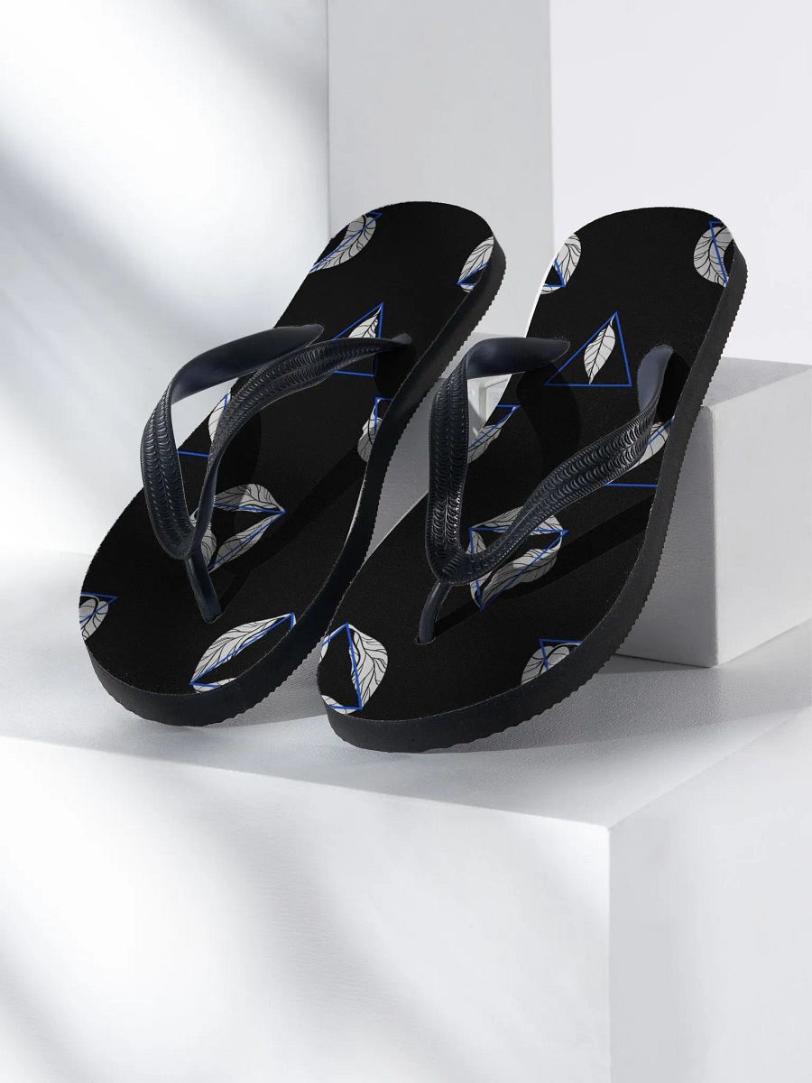 Abstract Leaf Flip Flops product image (2)