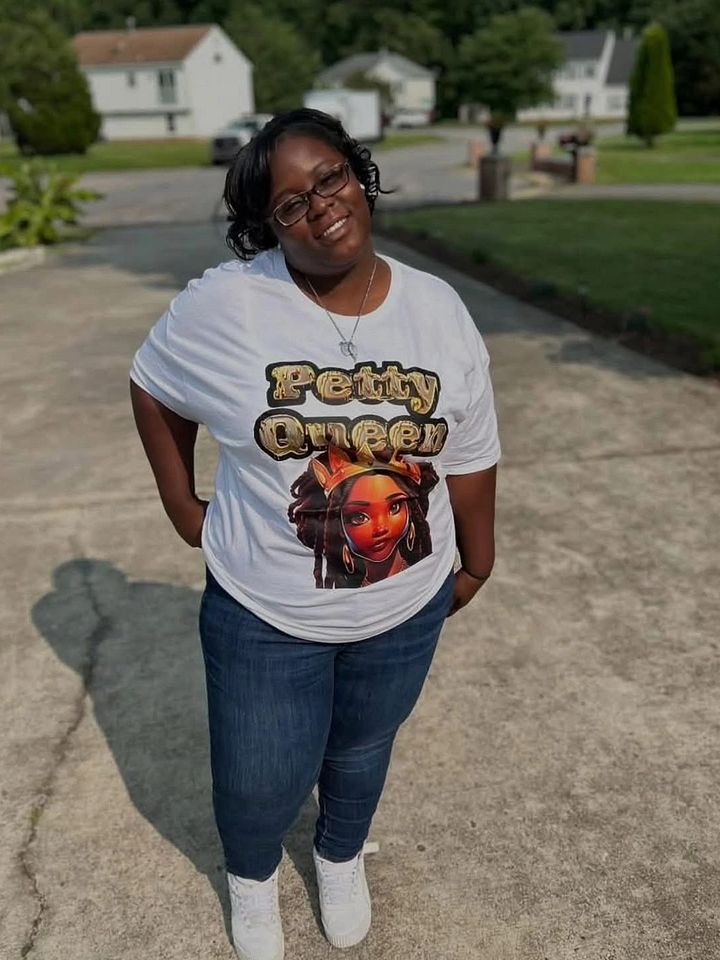 Petty Queen T-Shirt product image (1)