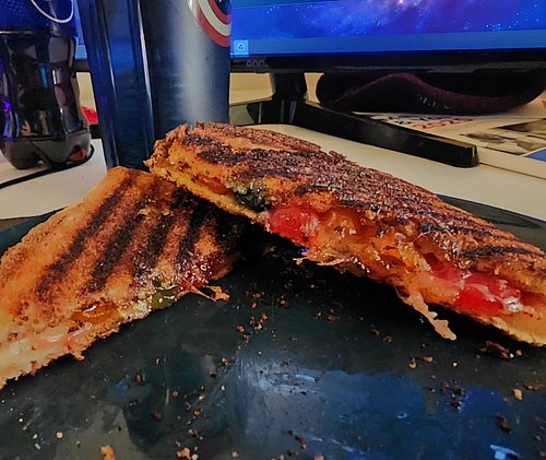 During my @jinglejamofficial stream with @freethesquirls today, I had to try this abomination as per the goal I set. I presen...