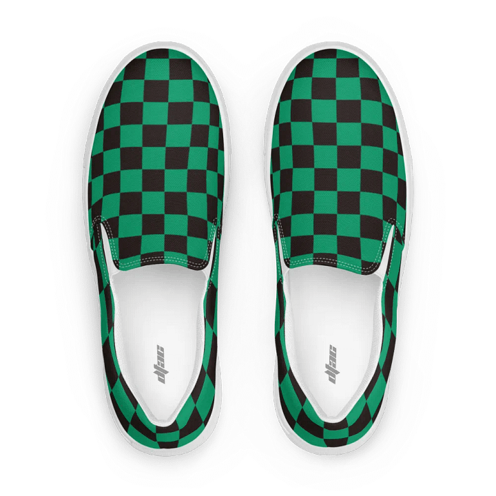 Tanjiro Kamado: Men's Slip-On Canvas Shoes product image (1)