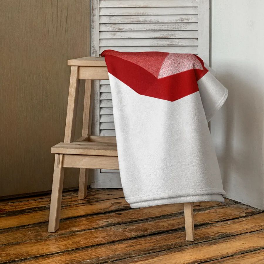 Geometric Love Heart Towel product image (4)