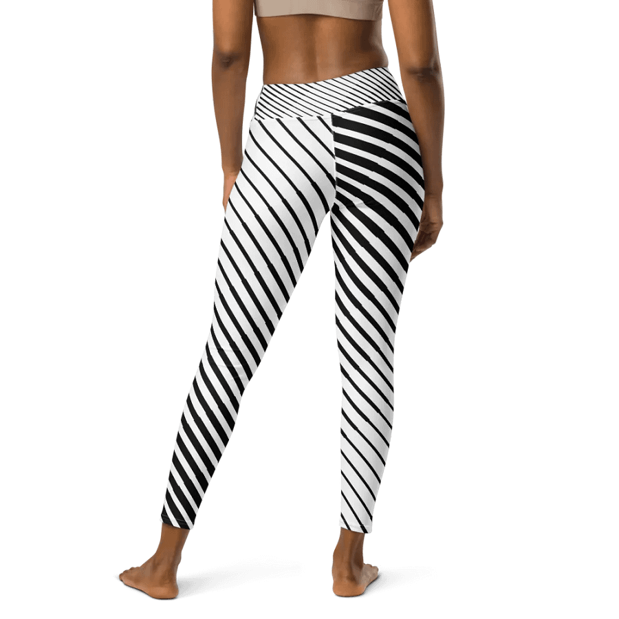 latent space leggings (82% polyester) product image (3)
