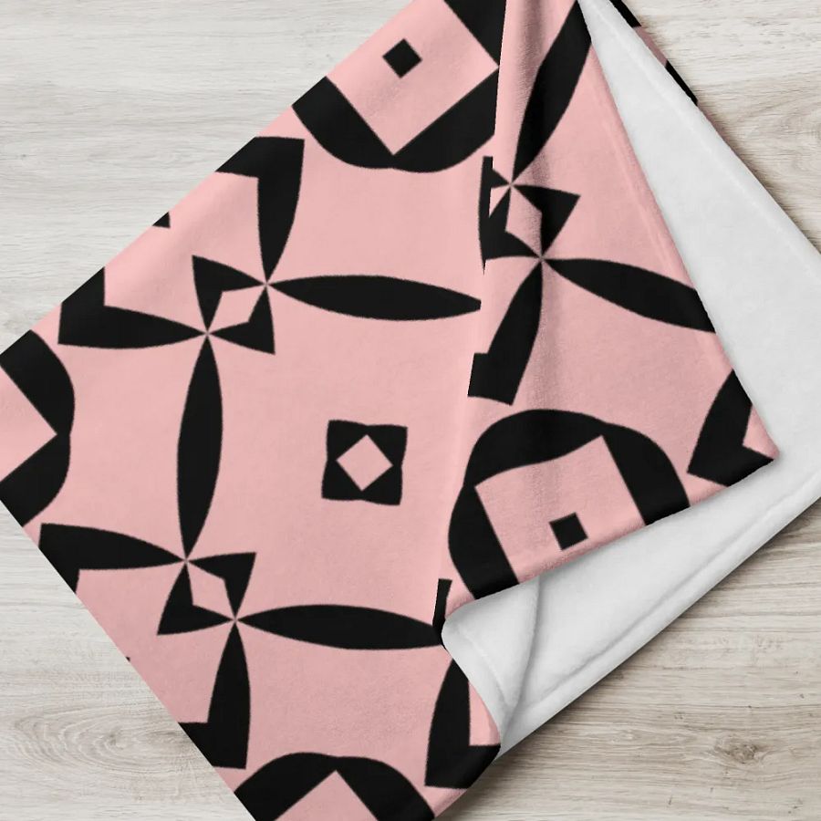 Cute Geometric Pattern Throw Blanket product image (8)