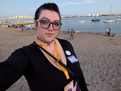 Twitch Con 2025 photo dump part 2! The 7 Days / Lurkit party was definitely a highlight! Also shoutout to the Ubisoft Lounge ...