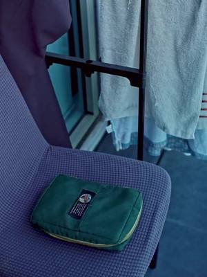 ✨ Dive into the world of literature! Find out how reading fiction enhances empathy and interpersonal skills. Learn more: 👉 [Read more] https://medium.com/illumination/can-reading-make-you-smarter-64b11f6571e4 #Empathy #Literature