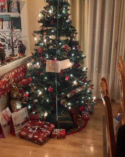 Happy chrihmu
_______________
Sposdo.com