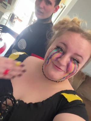 we haven’t been posting bc @twenty one pilots had us screaming our hearts out 🥹😊 but we’re back!!! twitch.tv/spyciclee #twentyonepilots #twentyonepilotstoronto #toronton2 #twitch #breach 