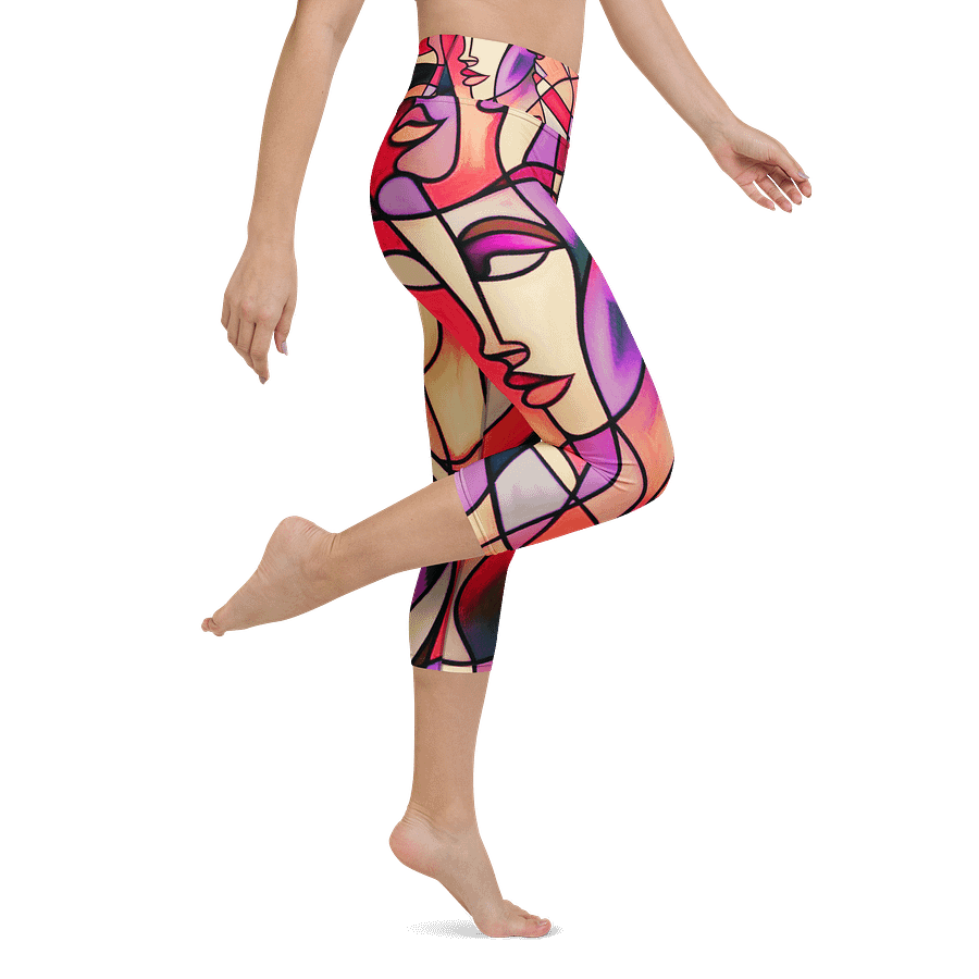 Womеns Faces Capri Leggings product image (1)