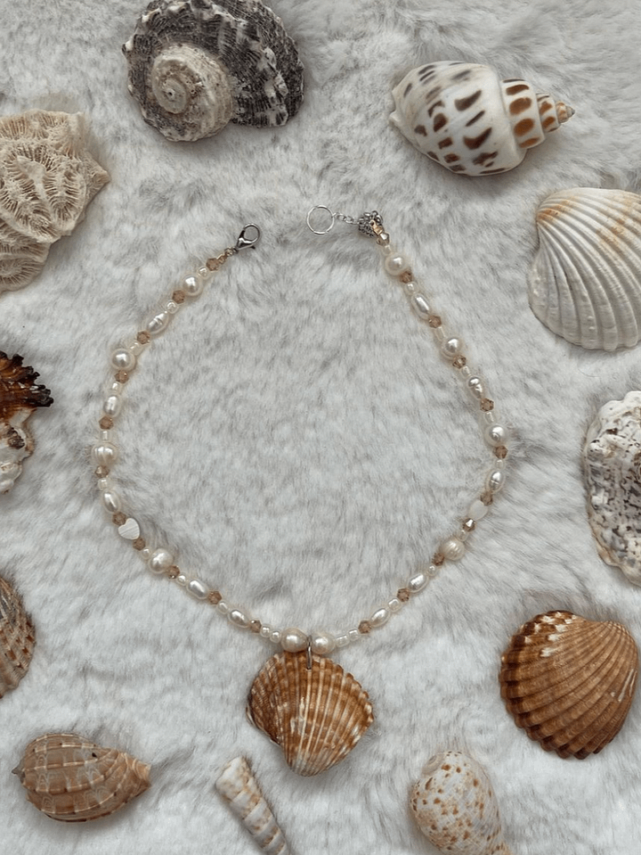 Pearl Shell Necklace product image (1)