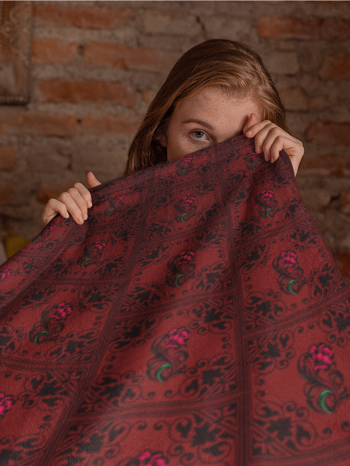 Crimson Paisley Fuzzy Throw Blanket product image (2)