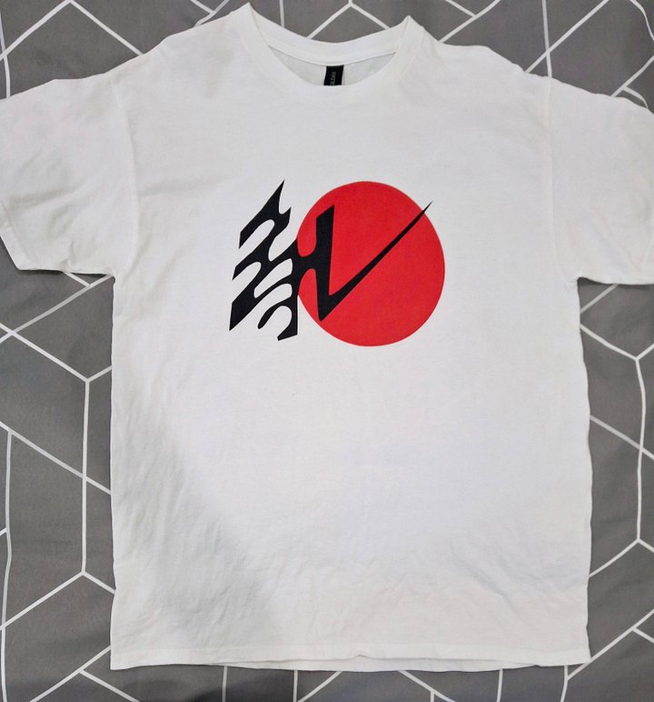 Red Sun T-shirt product image (1)