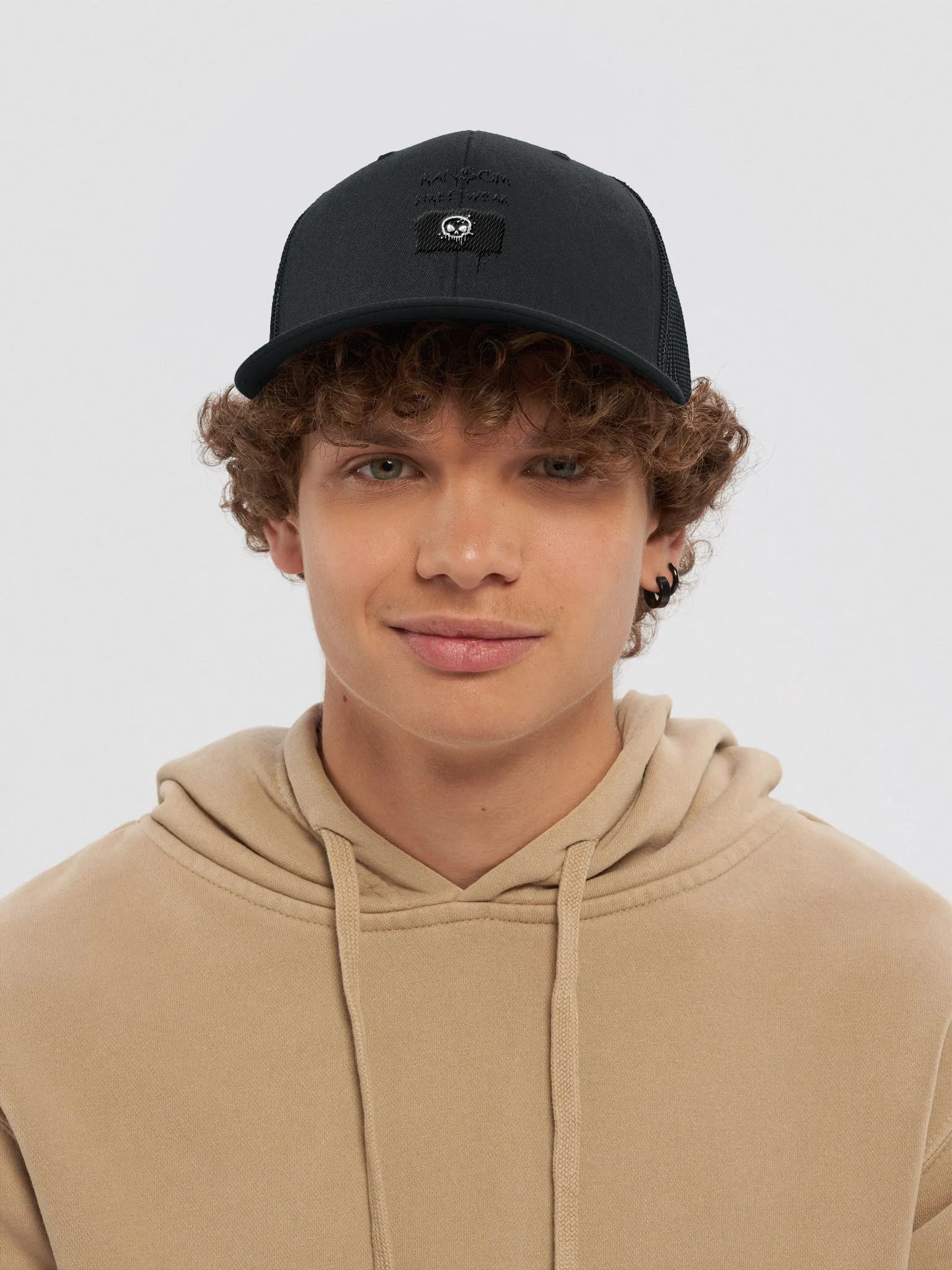 RAN$OM STREETWEAR Graffiti Skull Richardson Trucker Hat product image (39)