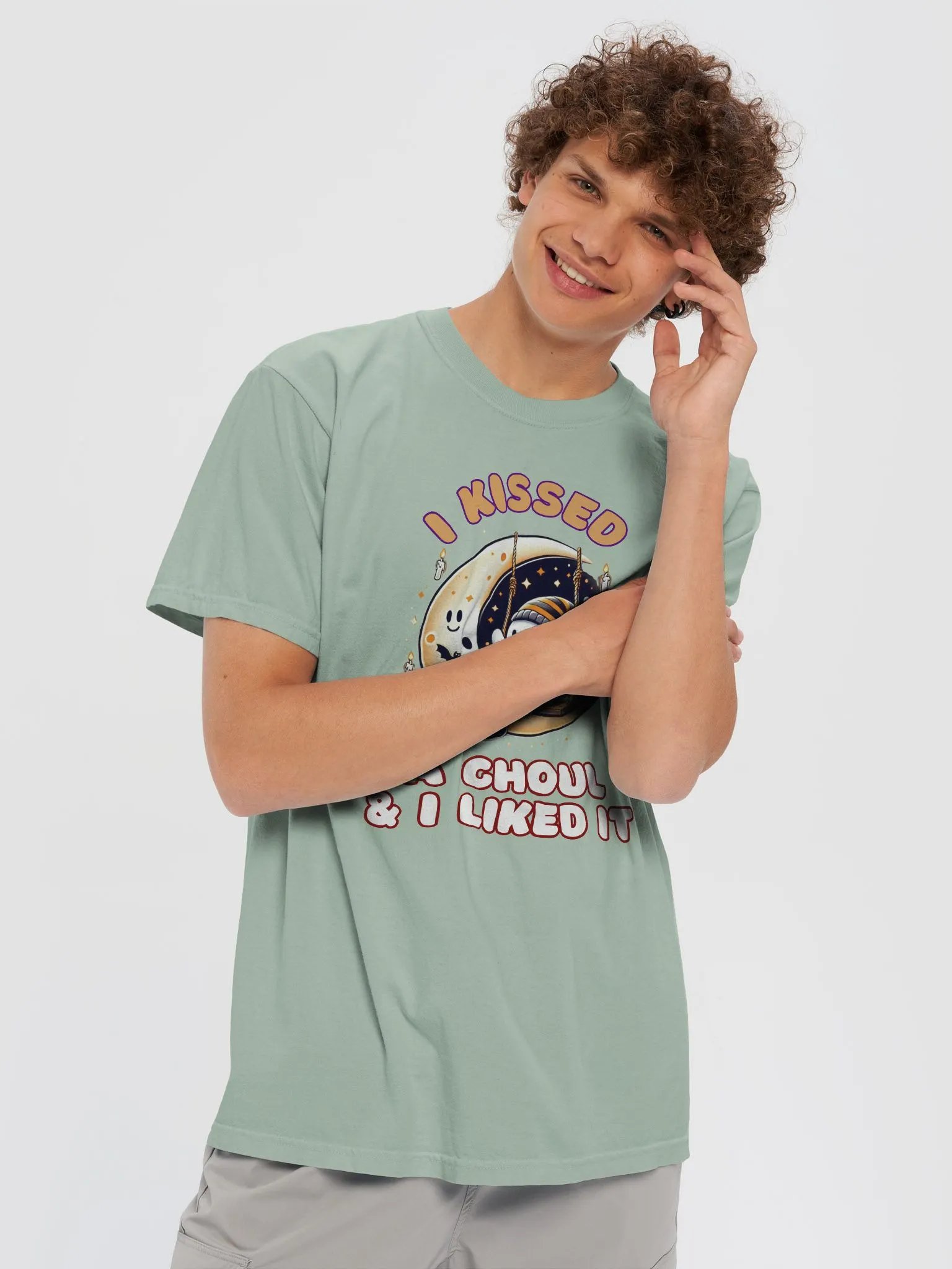 Kissed a Ghoul Halloween T-Shirt product image (3)