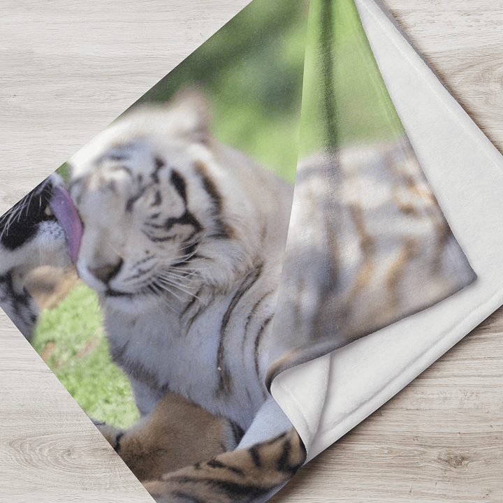 LTB Moka & Nola Throw Blanket product image (7)