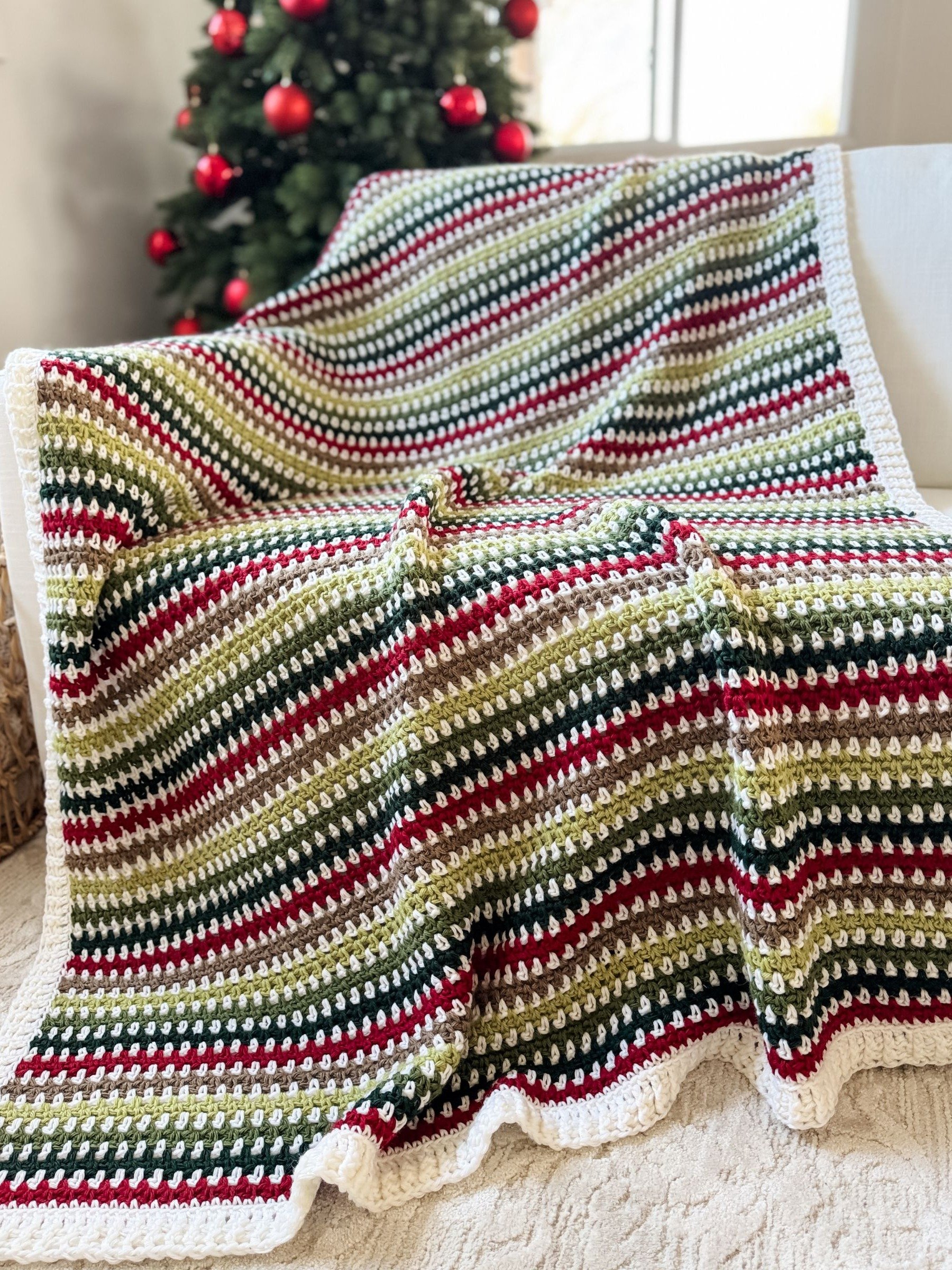 Holiday Weave Blanket Crochet Pattern product image (6)