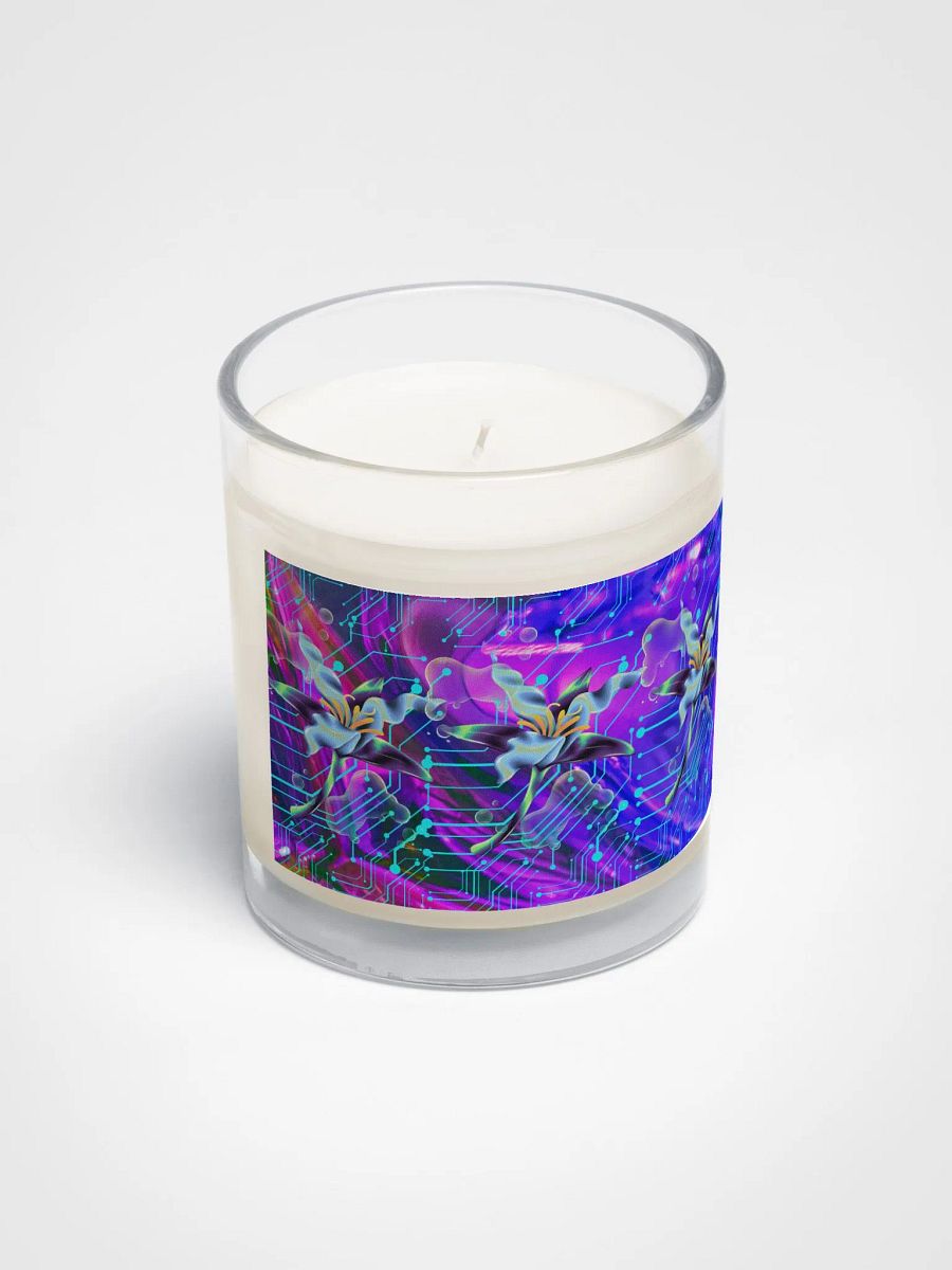 Digital Lily Serenity Candle for the home decor enthusiast product image (2)