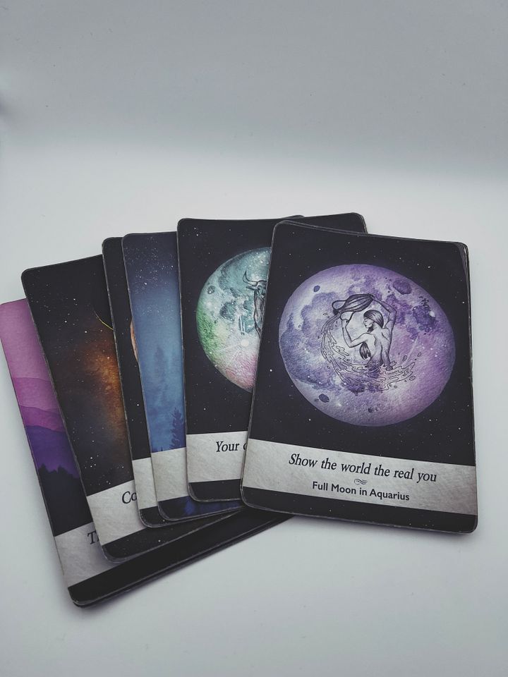 Moonology Oracle Deck product image (2)