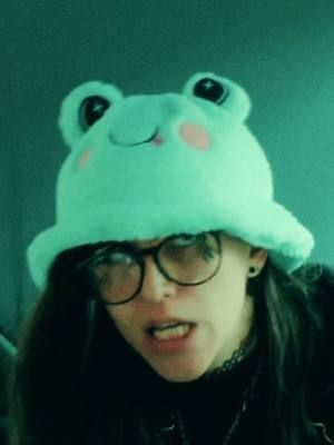 OVERWORKING 💀💀🐸 #alternativerap #overworked #altpop #newmusic #grunge #hyperpop #core #rage 