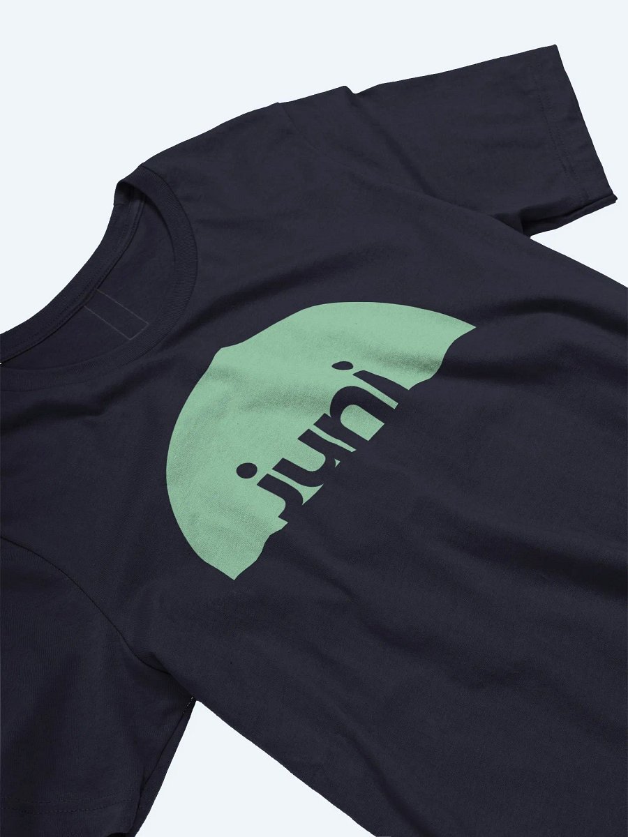 Juni T-Shirt, Green on Navy product image (3)