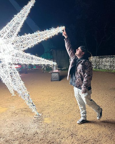 Going into 2024 Shooting for the Stars ✨ 

Happy New Years everyone 🍾