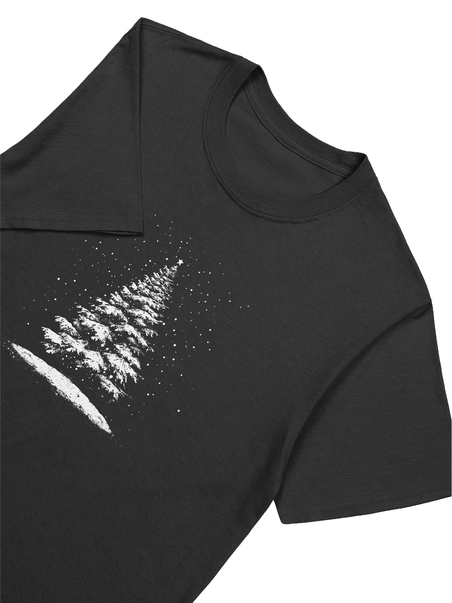 Minimalist Christmas Tree Unisex T-Shirt product image (15)