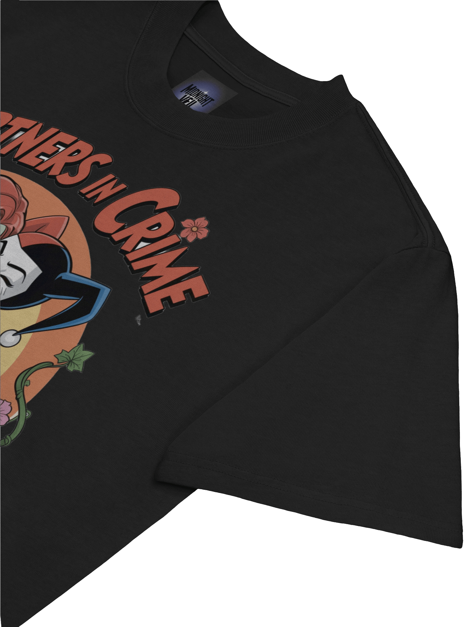 Toxic Embrace: Harley Quinn & Poison Ivy Partners in Crime Oversized Faded T-Shirt product image (7)