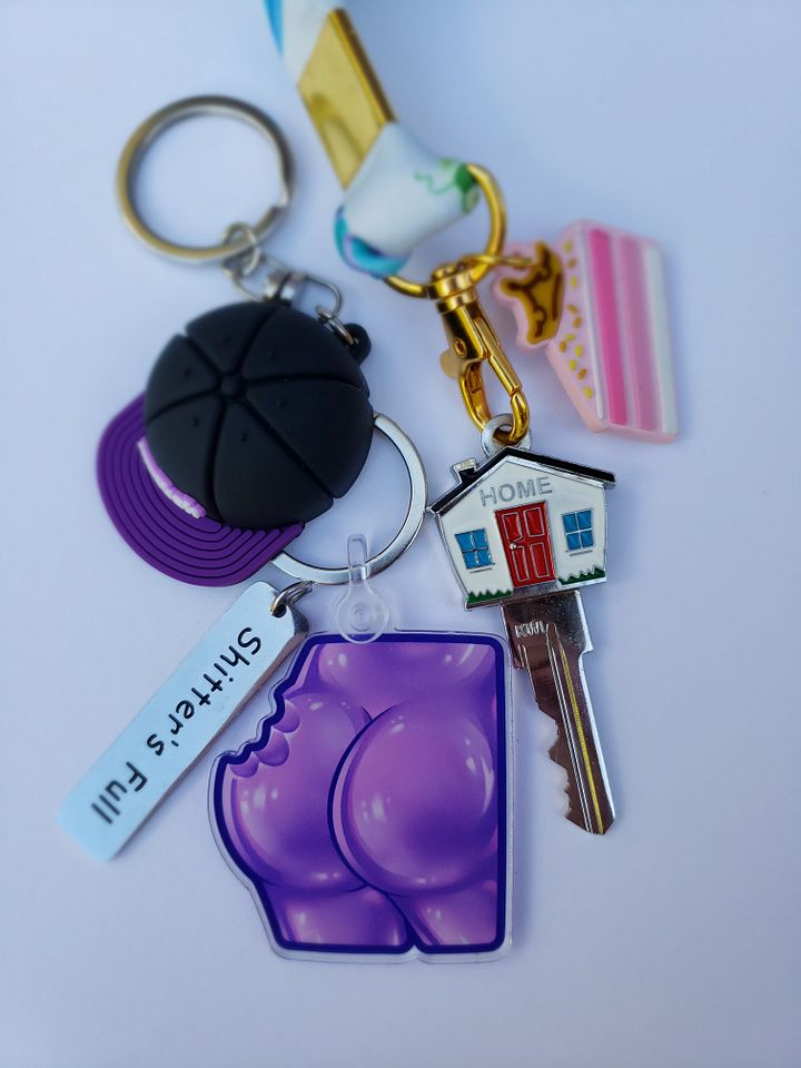 Juicy Thiccc Gummy Bear Booty Key Chain product image (2)
