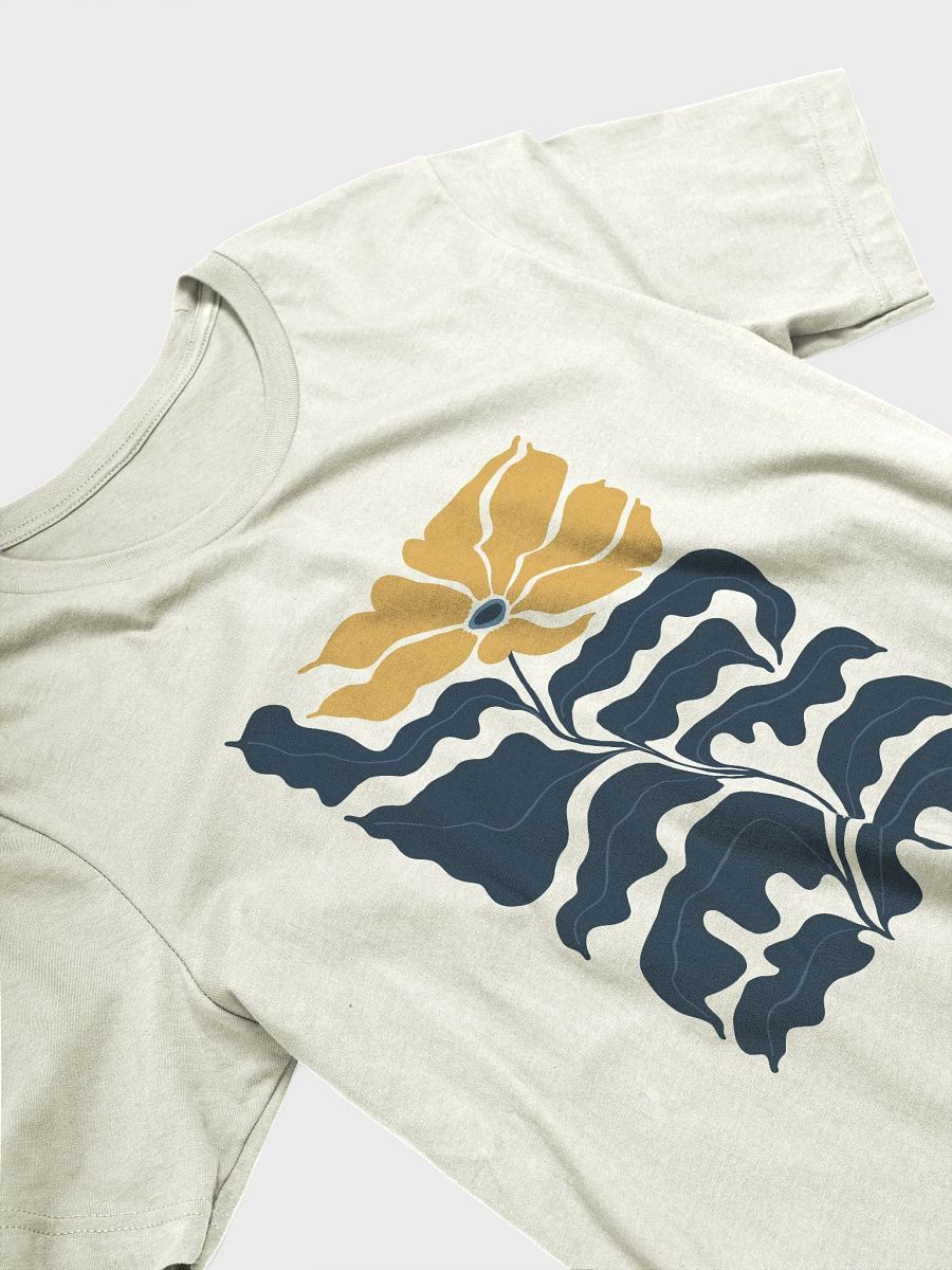 Elegance T-Shirt product image (3)