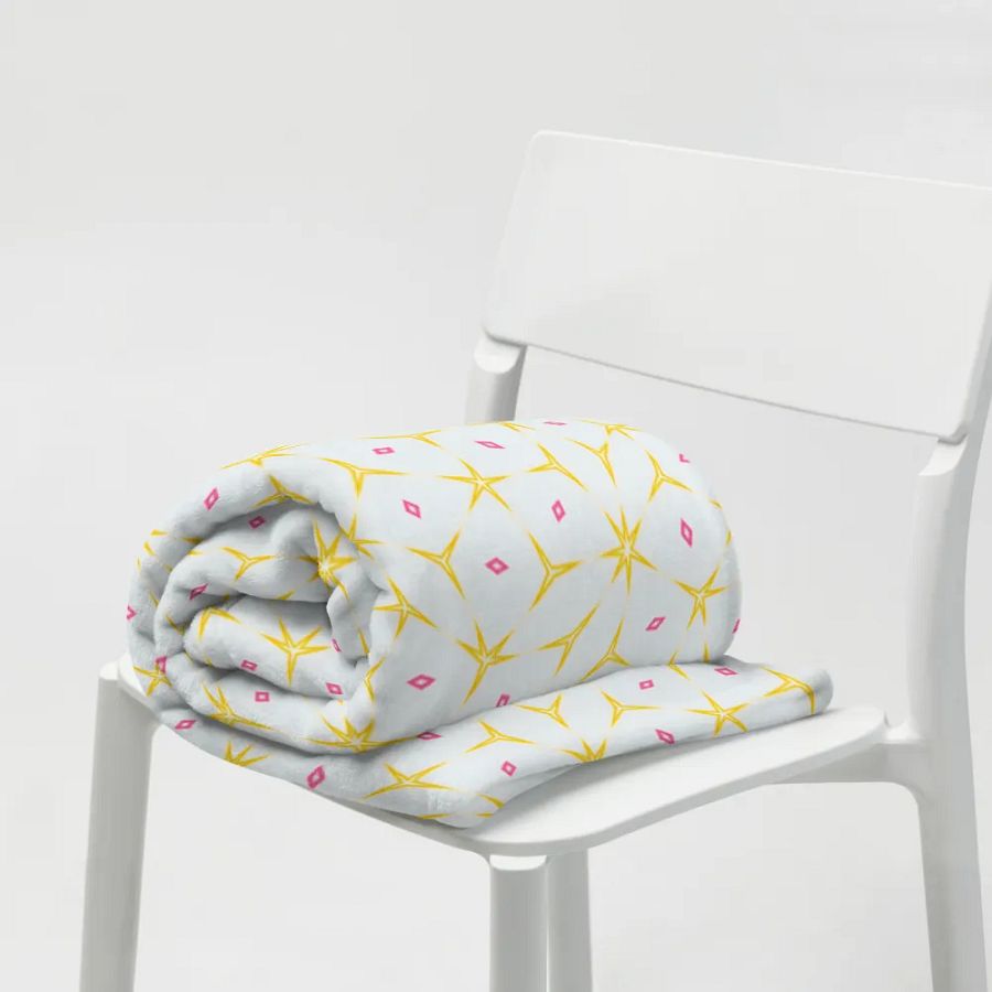 Yellow & Pink Octagonal Diamond Throw Blanket product image (8)