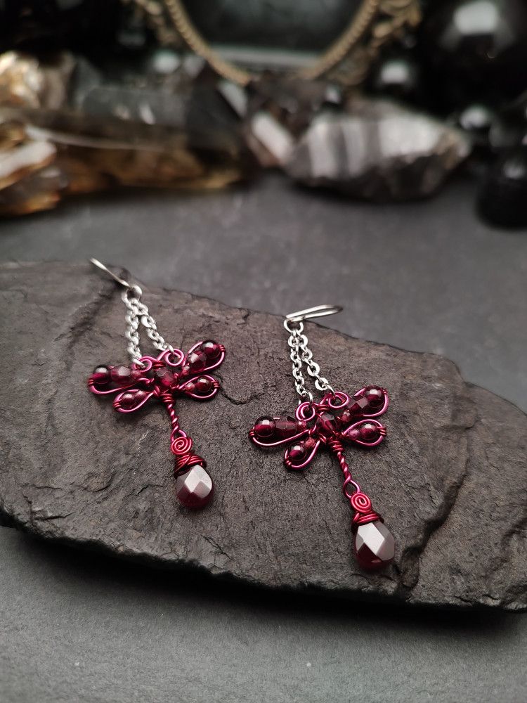 Earrings Familiars - Garnet Dragonflies product image (2)