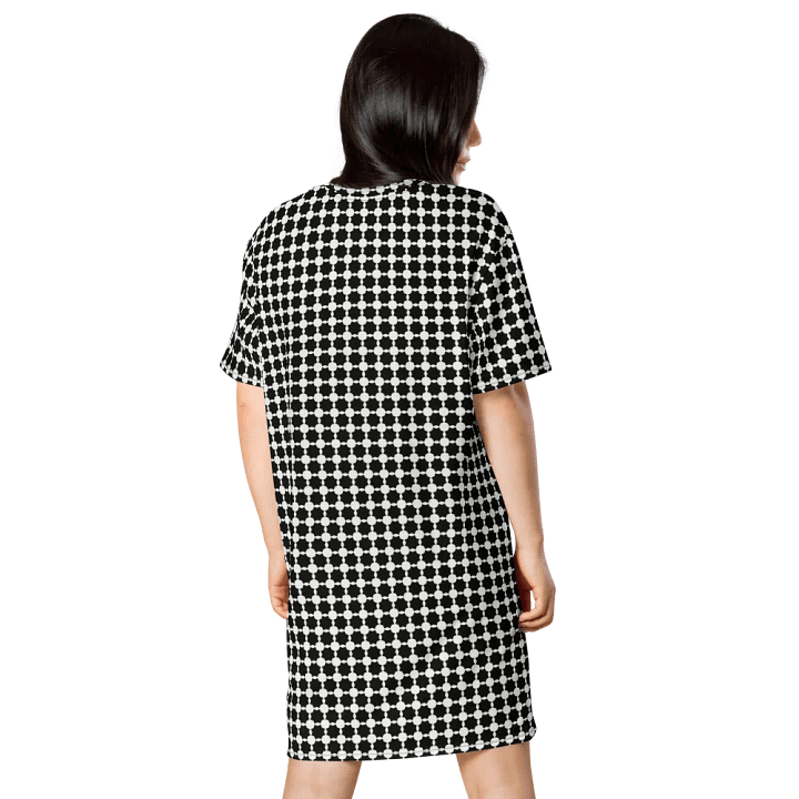 Abstract Black and White Chain Ladies T Shirt Dress product image (2)