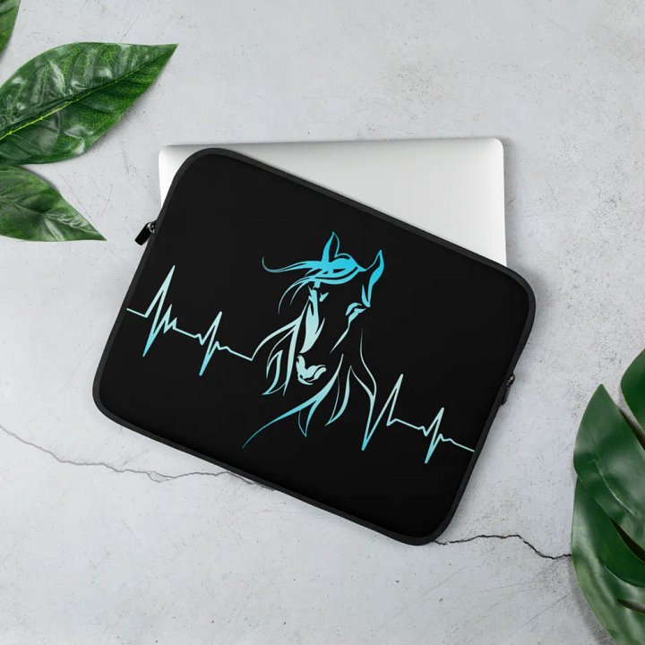 Hosre Heartbeat Laptop Sleeve product image (2)