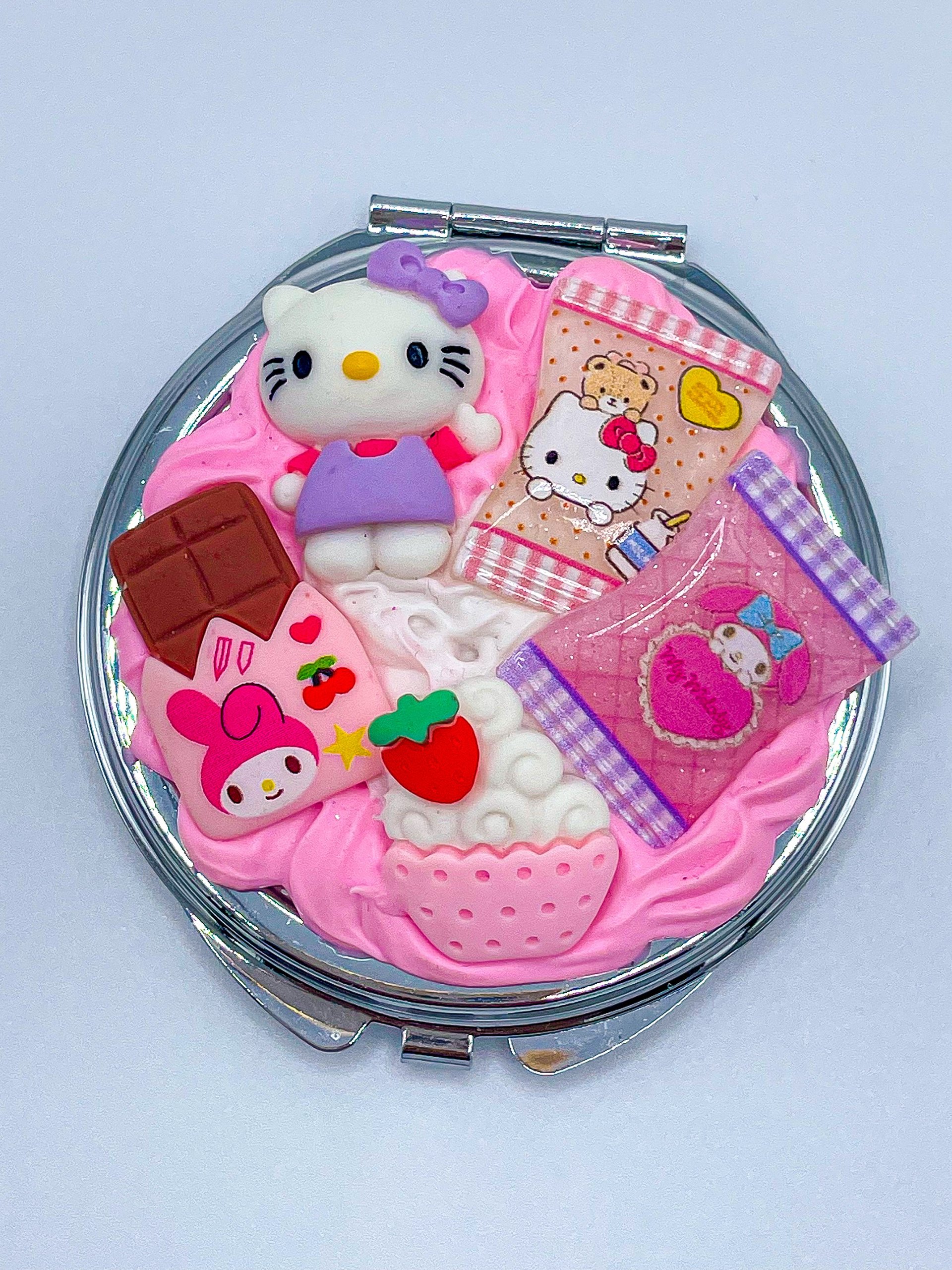 Custom Made Decoden Compact Mirror + Pouch product image (8)