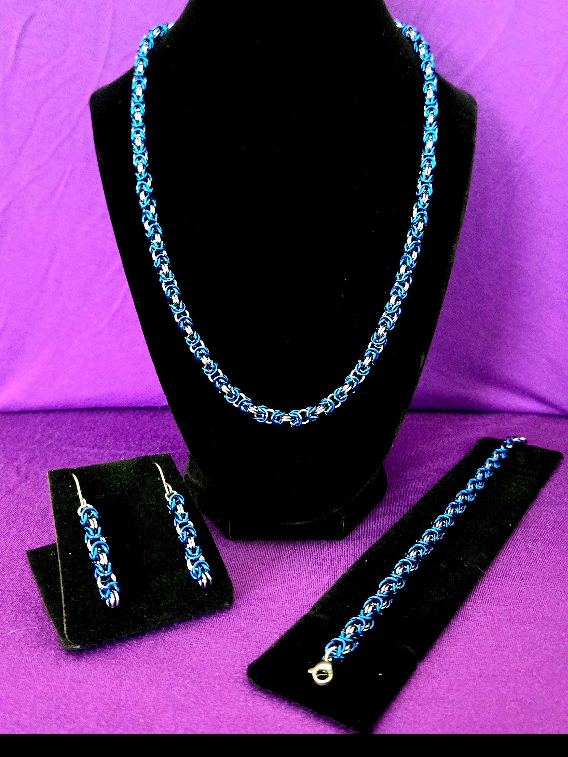 Chainmail Jewelry Set - Blue & Sliver product image (1)