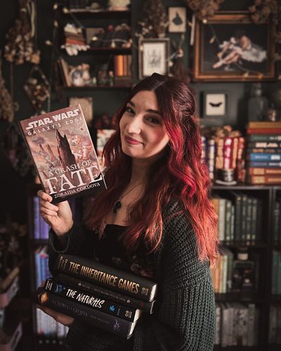 Are you a fast reader, a slow reader, a binge reader, all of the above?

I tend to be a binge reader. As in I'll read a book ...