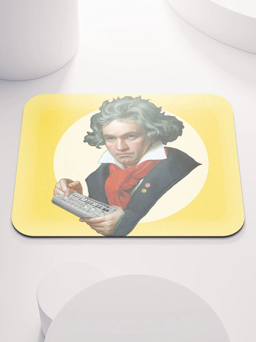 Roland van Beethoven by Frank Fonik (TB 303), EDM Techno Classic Mouse Pad product image (5)