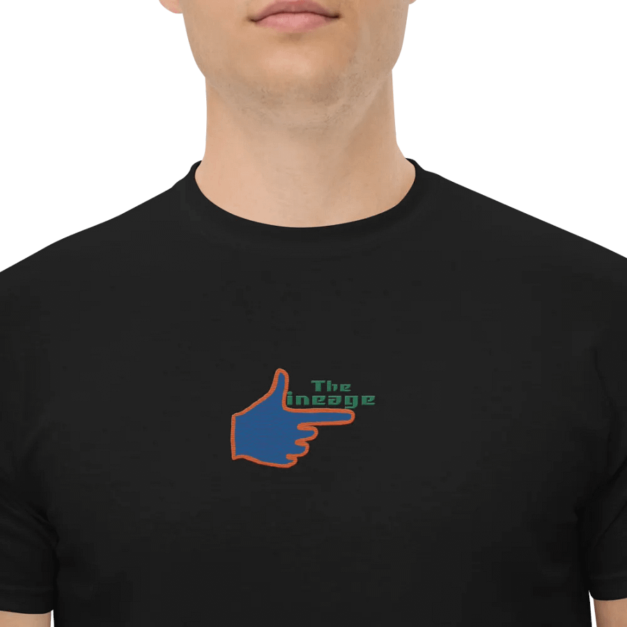 Embroidery Lineage Graphic Tee product image (7)