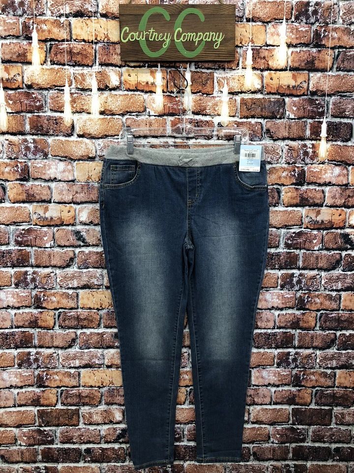 Cat and Jack Girl’s 18 Plus Jeans product image (1)