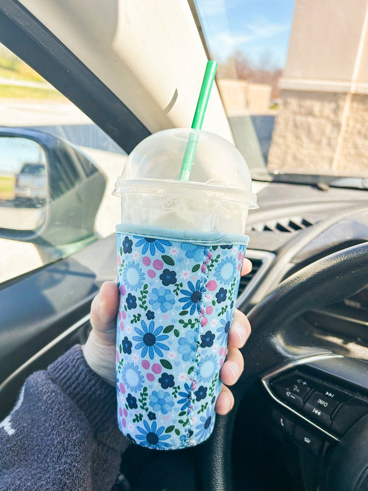Blue Floral Patterned Cup Sleeve product image (2)
